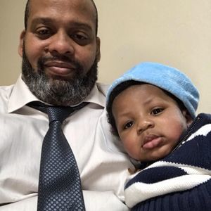 Meet your Posher, Gregory